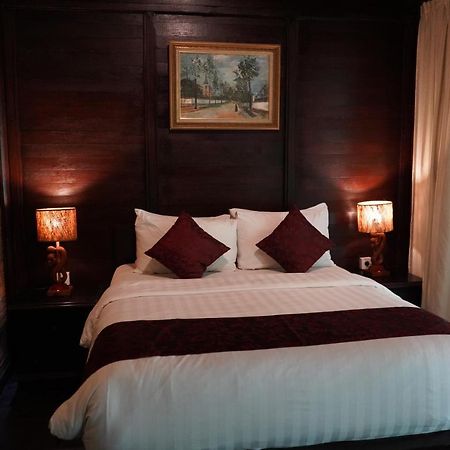 Keramas Sacred River Retreat Resort And Villa Exteriör bild
