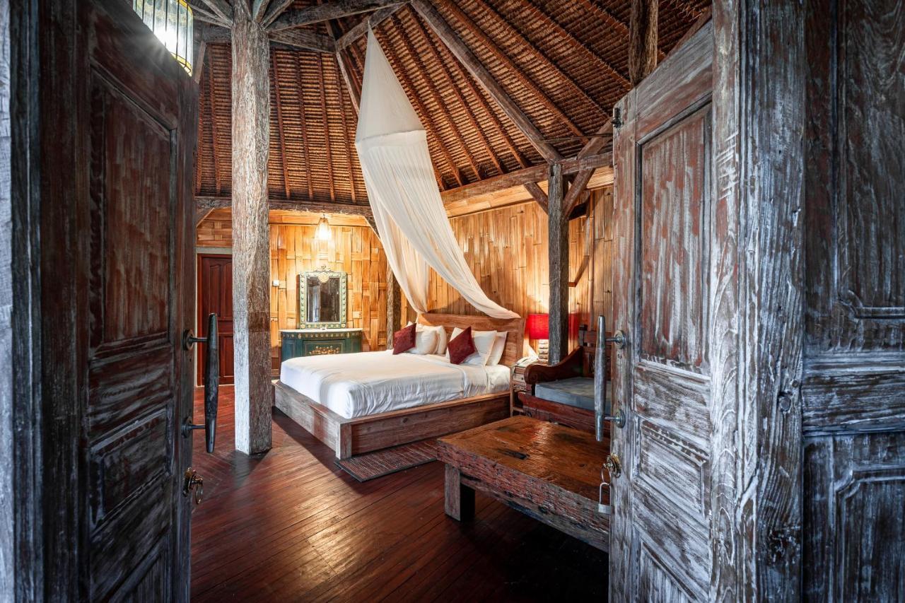 Keramas Sacred River Retreat Resort And Villa Exteriör bild