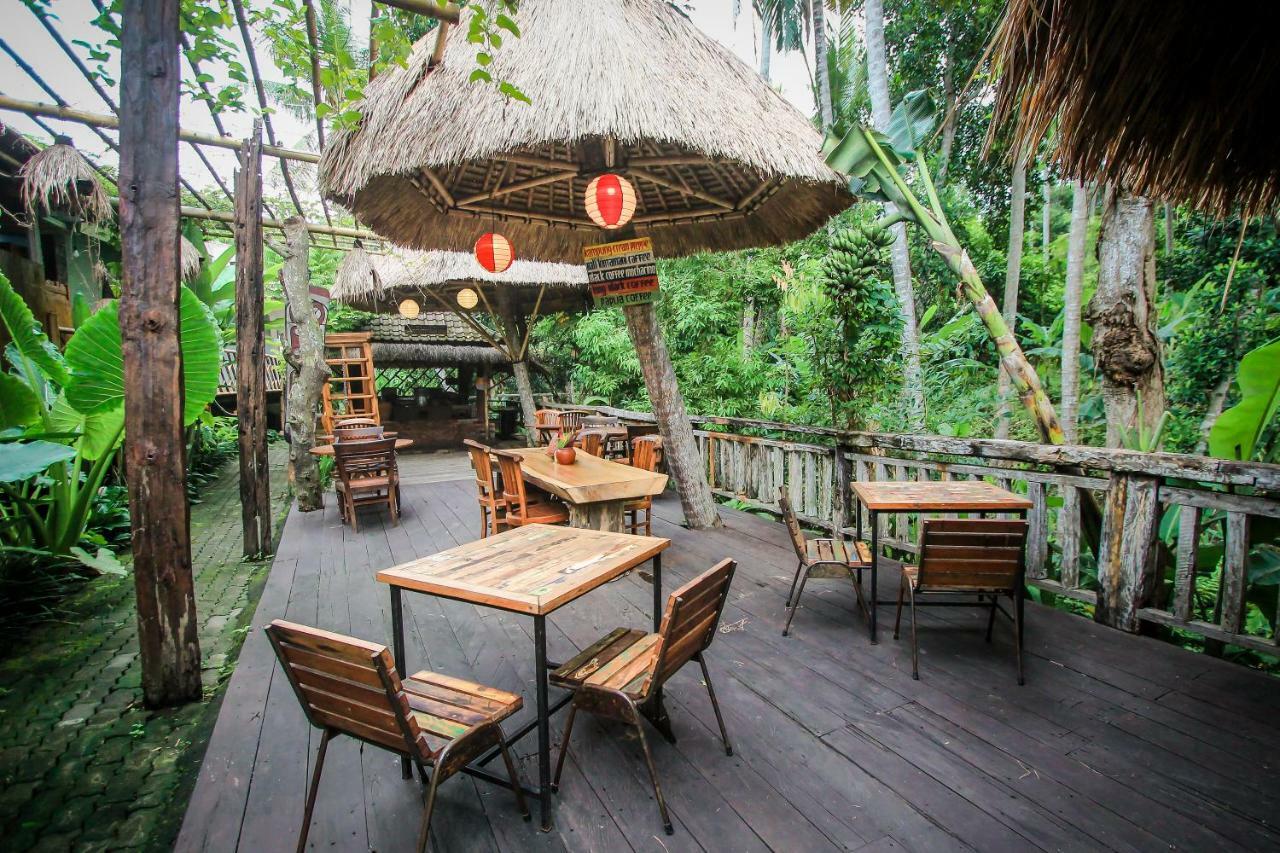 Keramas Sacred River Retreat Resort And Villa Exteriör bild